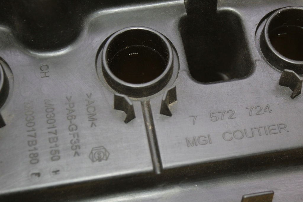 фото №8, Крышка клапанов mini cooper r56 r55 1.6 vti 5f01 7572724 v757272480