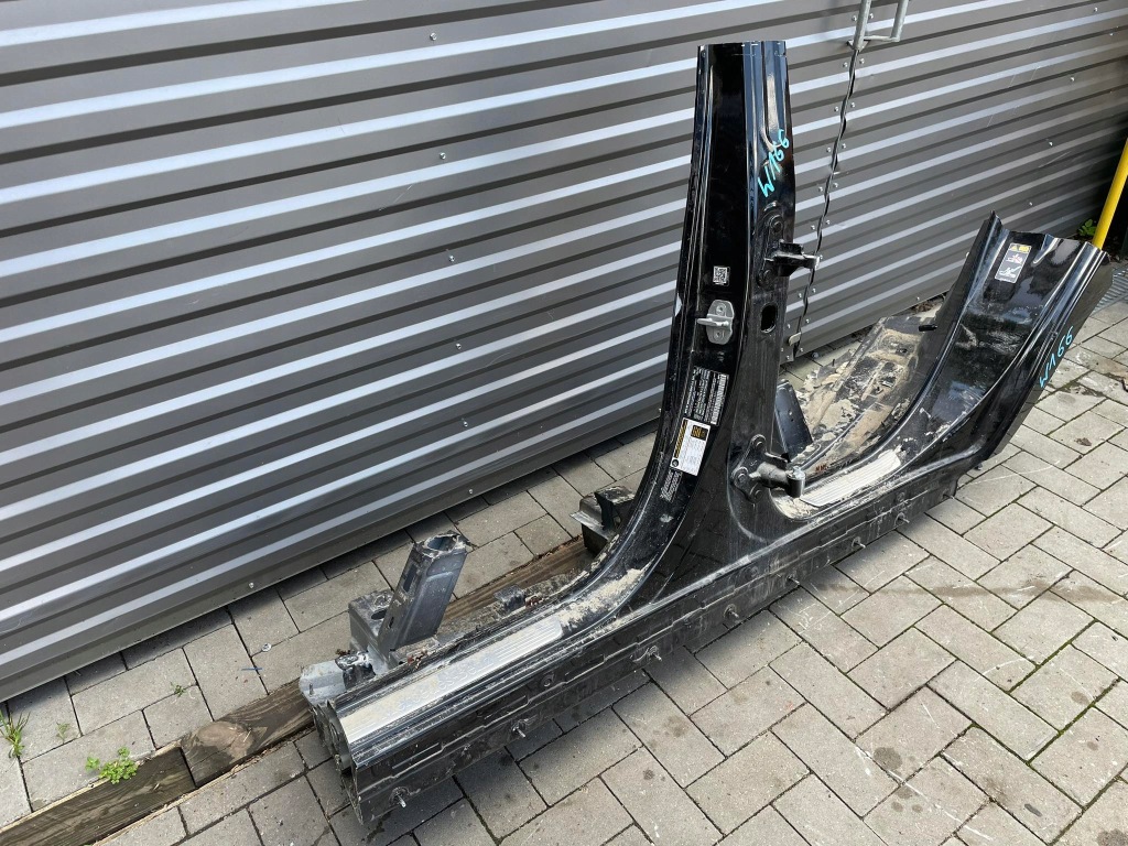 фото №6, Mercedes gle w166 порог левый правый