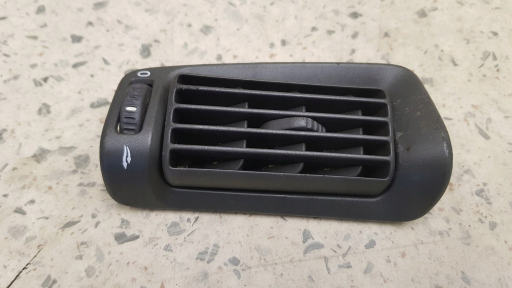 фото №1, Решітка обдув ліва volvo s80