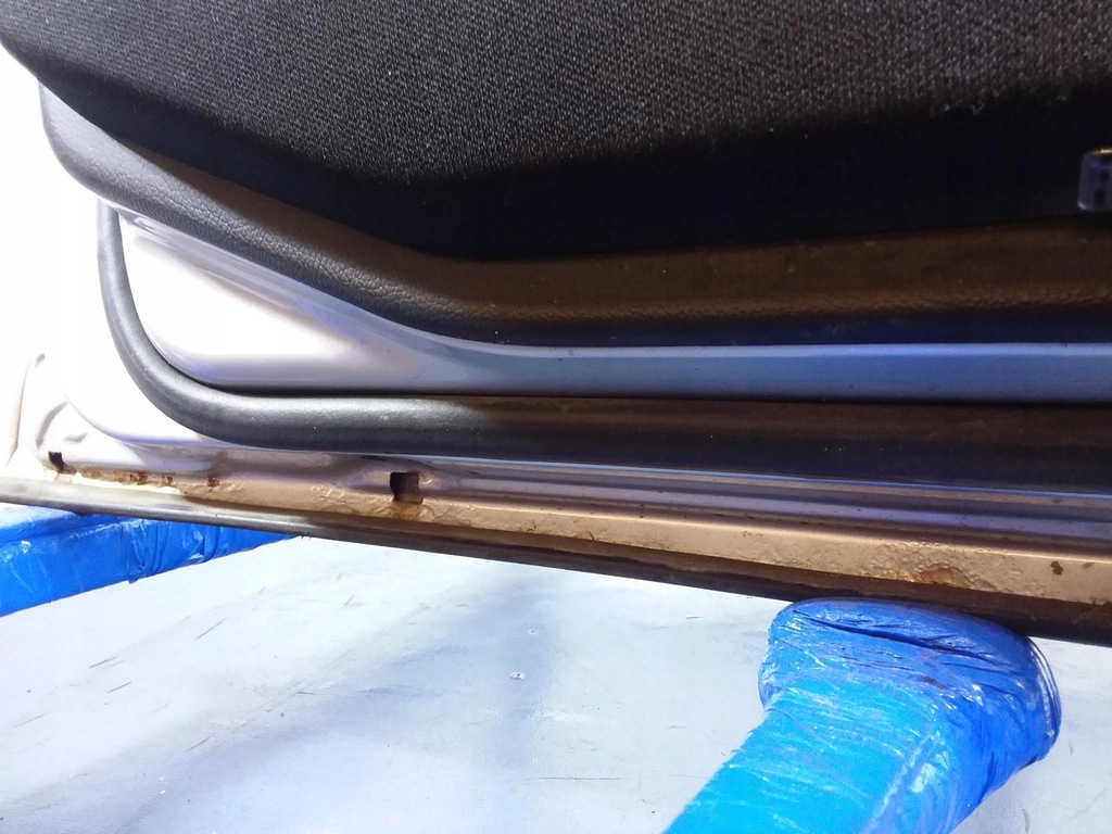 фото №11, Mercedes c w203 sedan дверь перед левая 744