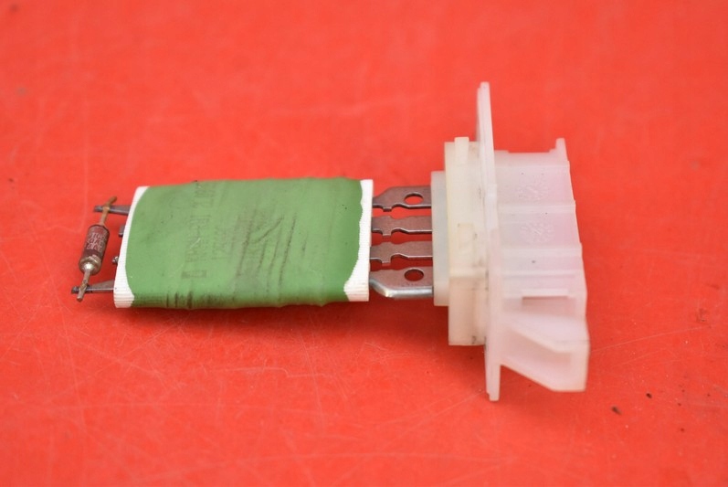 фото №2, Резистор обдув резистор резистор mini cooper one r50 lift 04-06