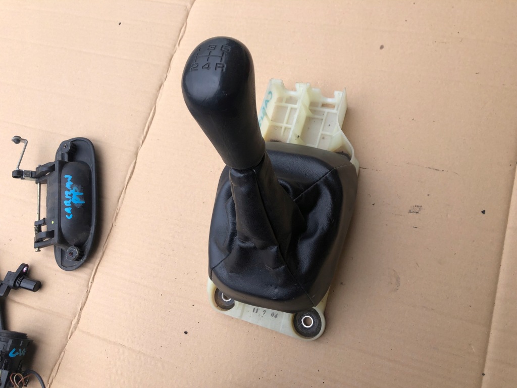 фото №1, Ручка домкрат переключения передач mitsubishi carisma 95-99