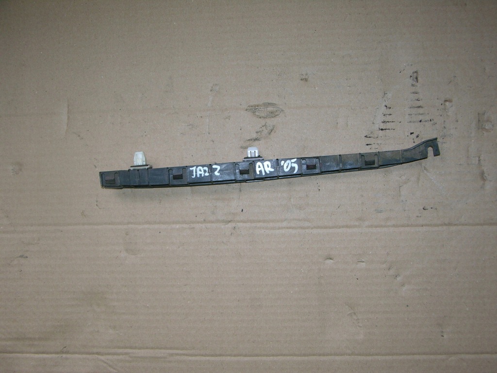 фото №1, Honda jazz 05-08 напрямна бампера задній правий