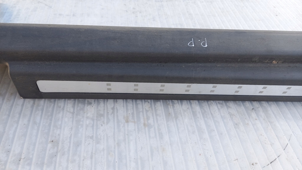 фото №6, Молдинг порог правая renault vel satis i 03r 2.0b hb 8200038804