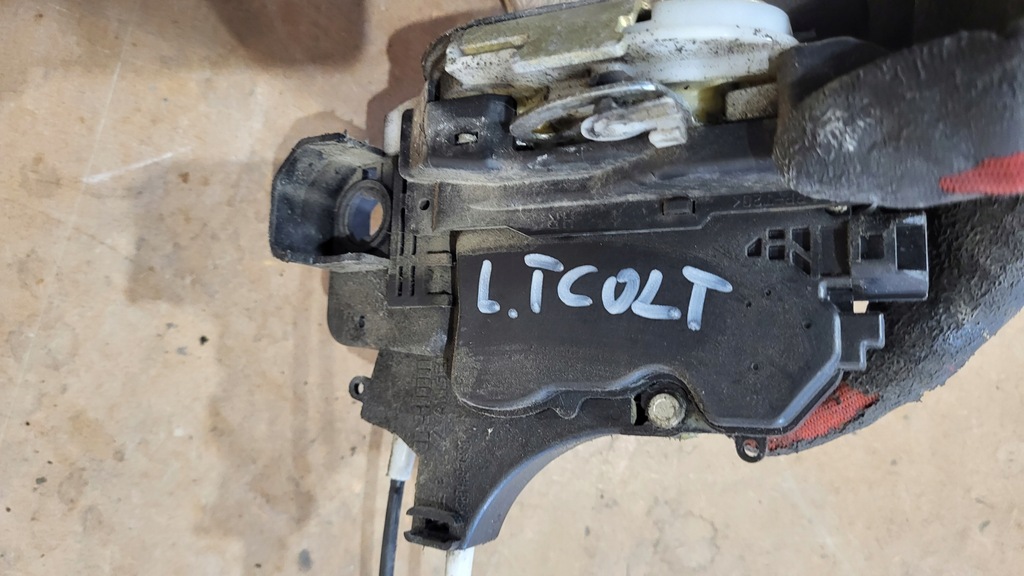 фото №8, Замок двері лівий задня mitsubishi colt vi 04-07 hb 5d 2 pin