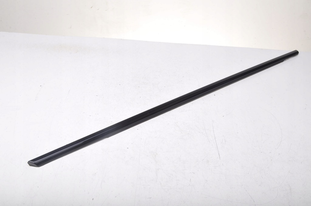 фото №1, Volvo xc90 ii молдинг подоконная передняя правая