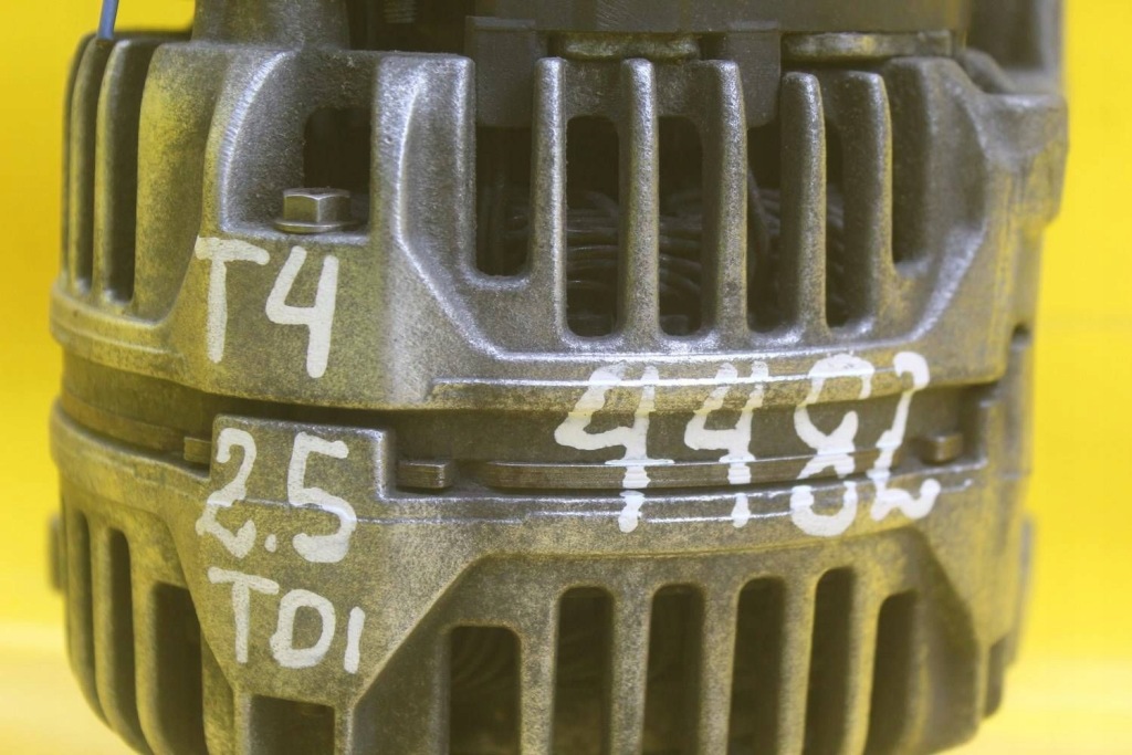 фото №15, Генератор vw transporter t4 multivan 2.5 tdi ajt 0124325004