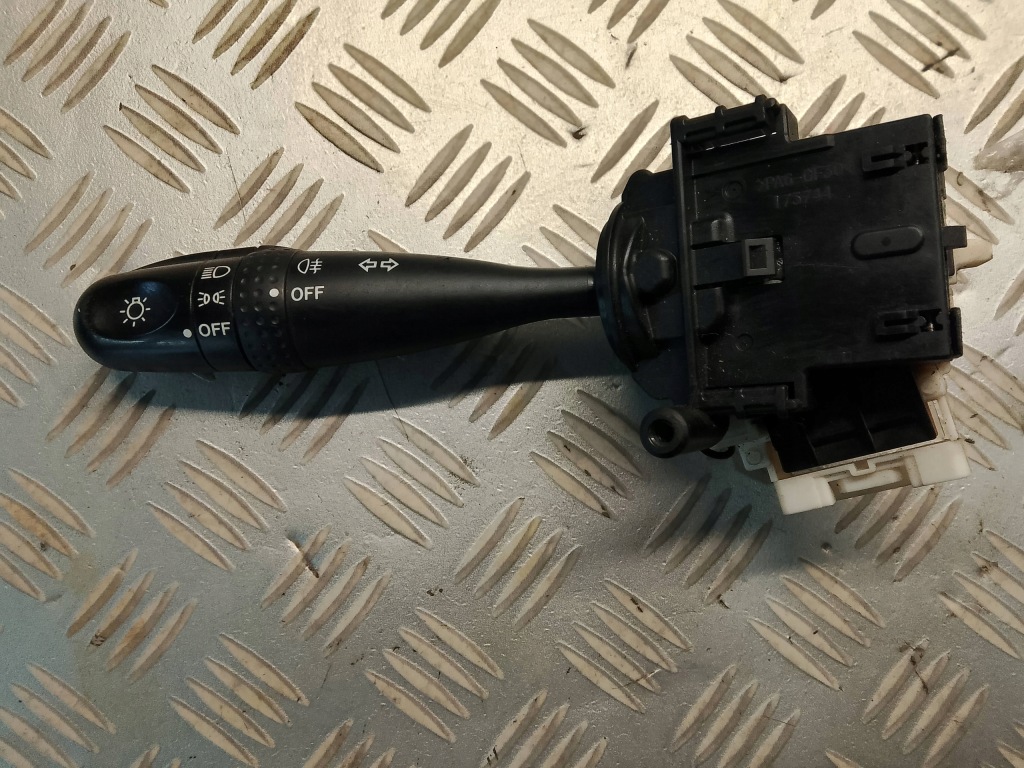 фото №1, Suzuki swift mk6 перемикач комбінований світла 173744