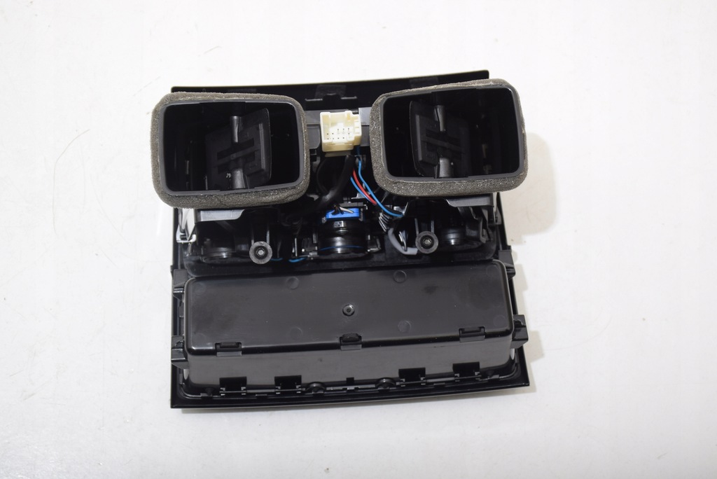 фото №8, Bmw 7 g11 g12 решётка обдув задняя туннель среднего