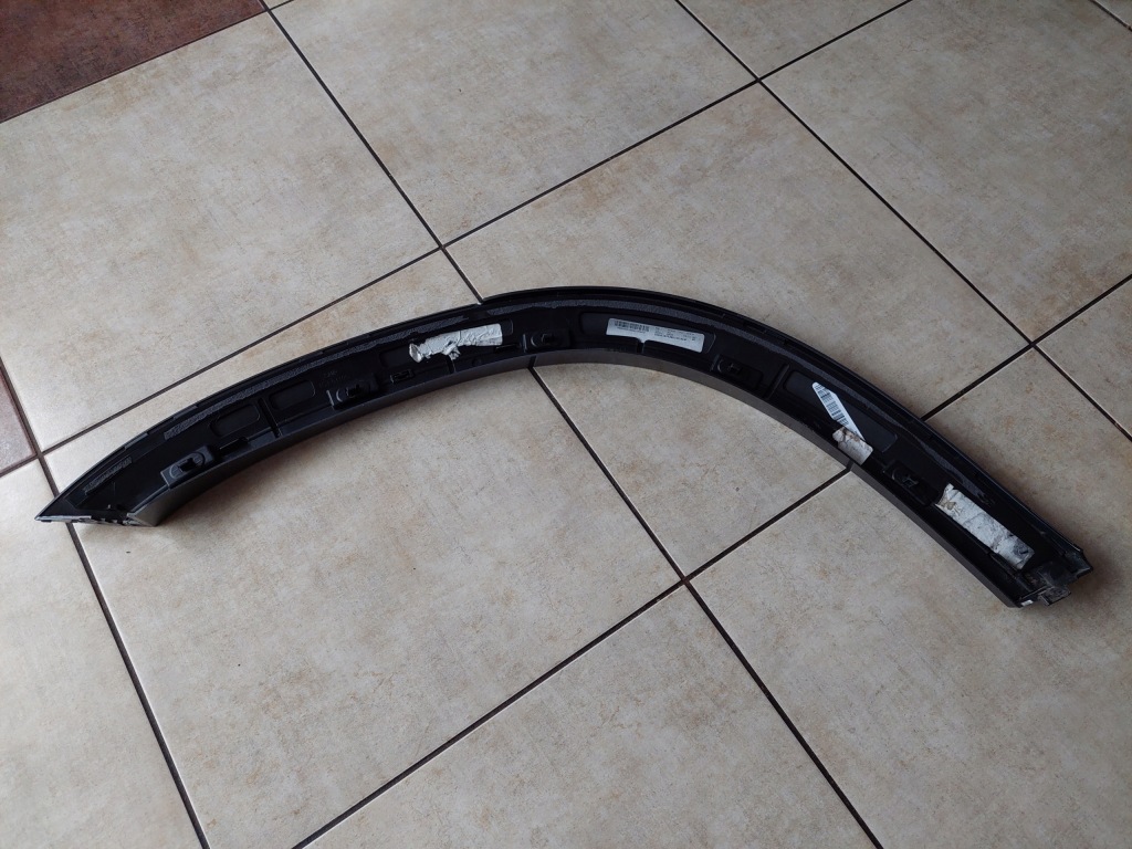 фото №8, Молдинг крыла - левый задняя - mercedes gle w167 - amg