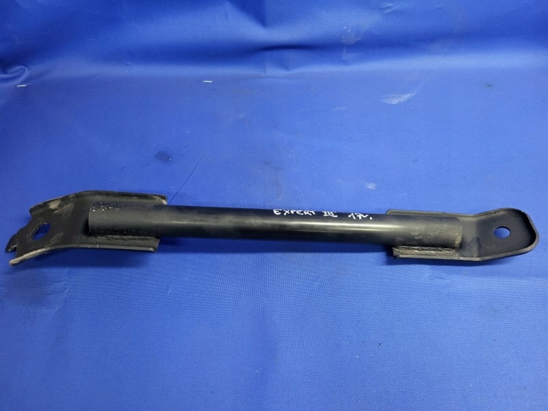 фото №1, Кронштейн балка peugeot expert iii