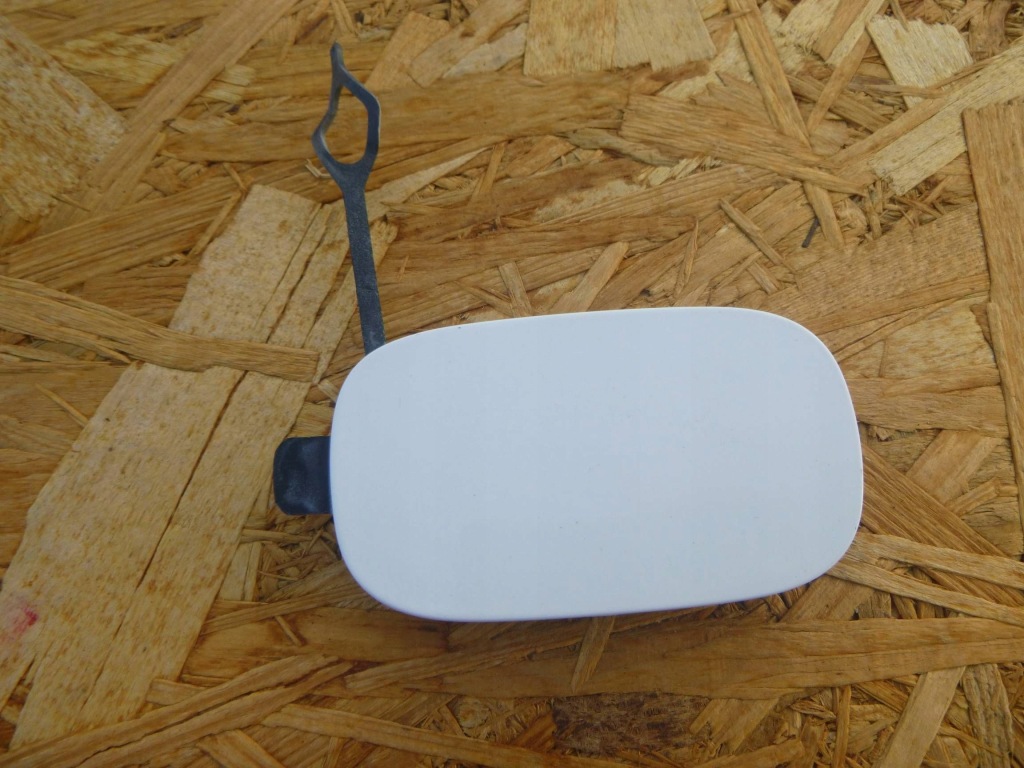 фото №1, Renault twingo iii заглушка фаркоп hak бампер перед 511802290r