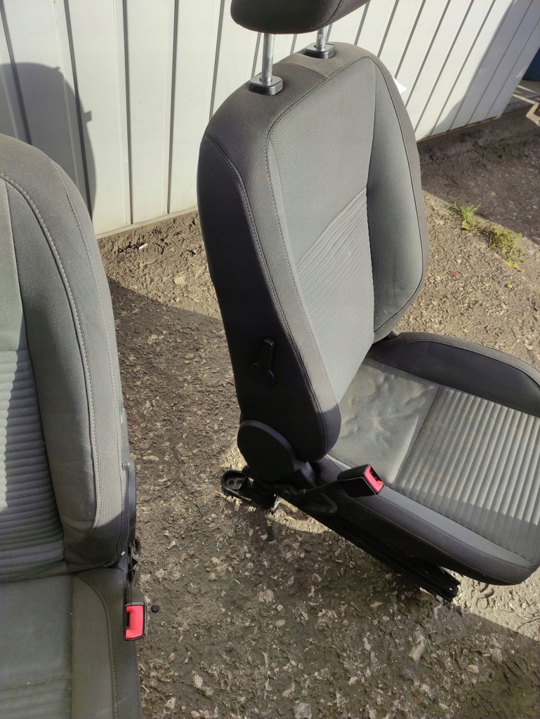 Ford c-max mk2 рестайлинг  сиденья комплект ремни полка каркас 2015- Недорого