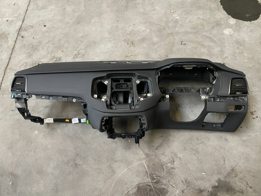 фото №1, Консоль приборная панель приборная панель volvo xc90 ii кожа head up anglik