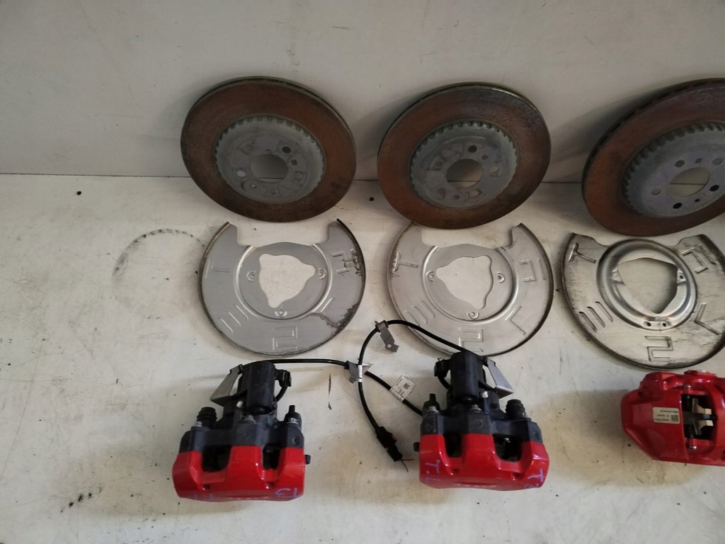 фото №5, Tesla 3 суппорты hamluce performance красные