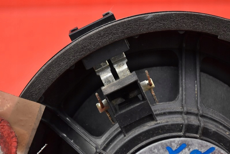 Динамик правый задняя aw93-18808-fc jaguar xf x250 lift 11-15 с Разборки