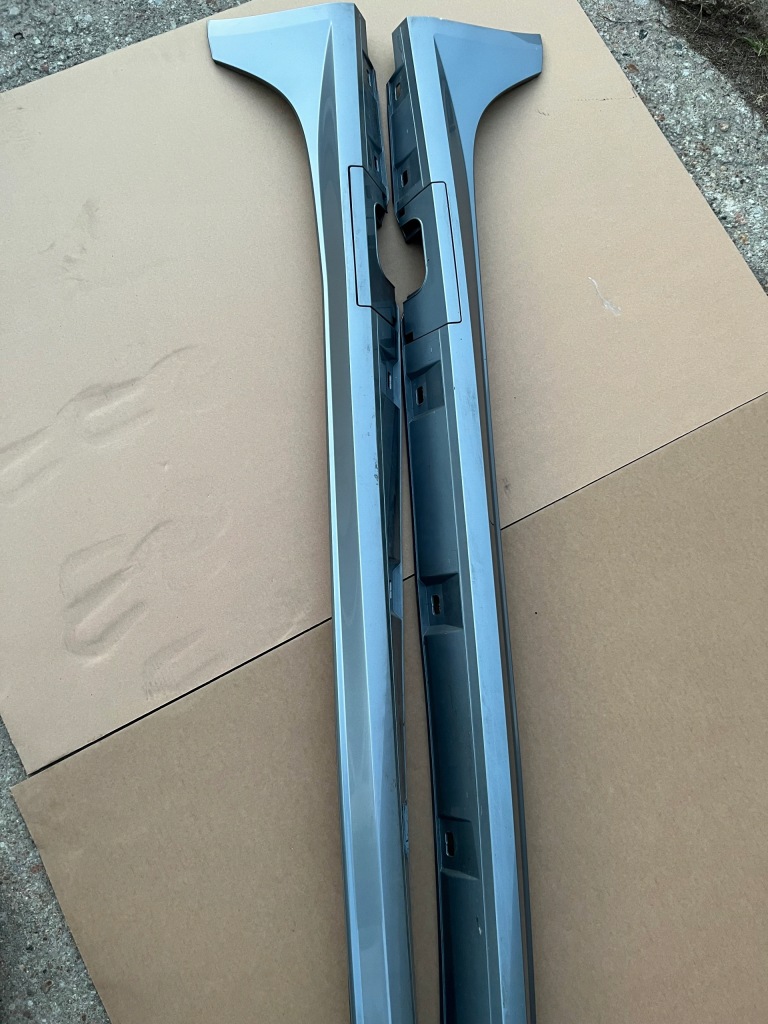 Audi a6 c7 4g рестайлінг  накладки порогові права або ліва s-line lz7g lx7p Оригінал