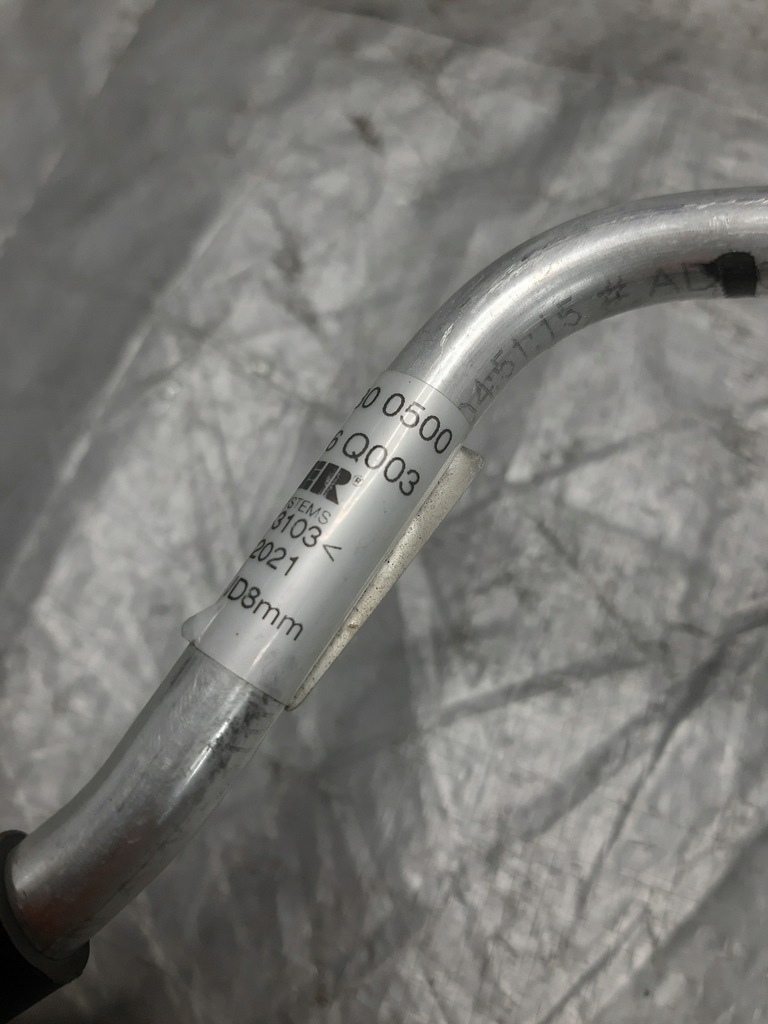 фото №7, Mercedes glb x247 2.0d europa шланг трубка усилитель тормозов