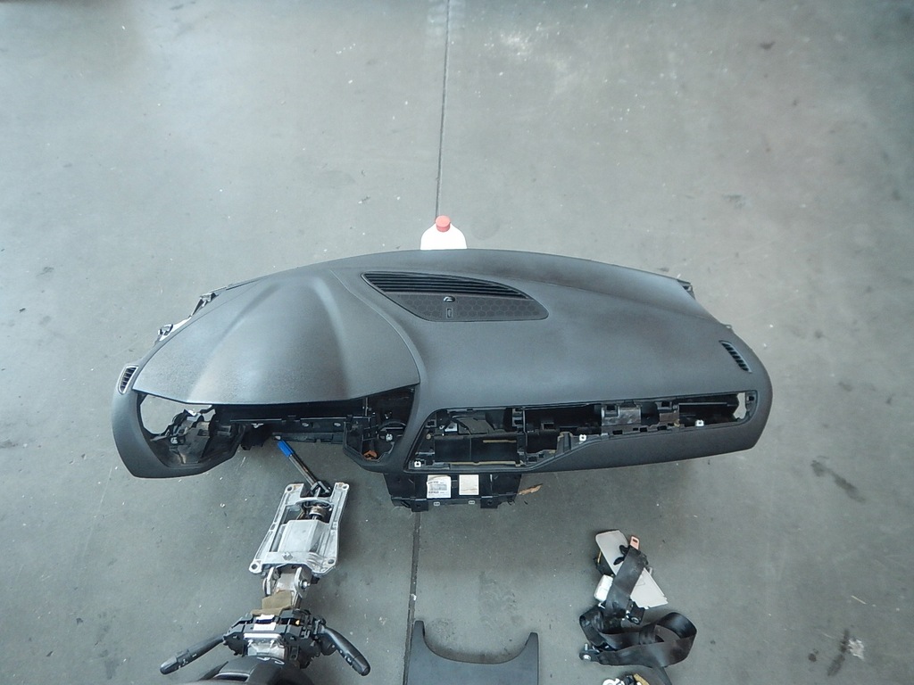 фото №3, Приборная панель приборная панель 3подушка безопасности ремни citroen c5 iii