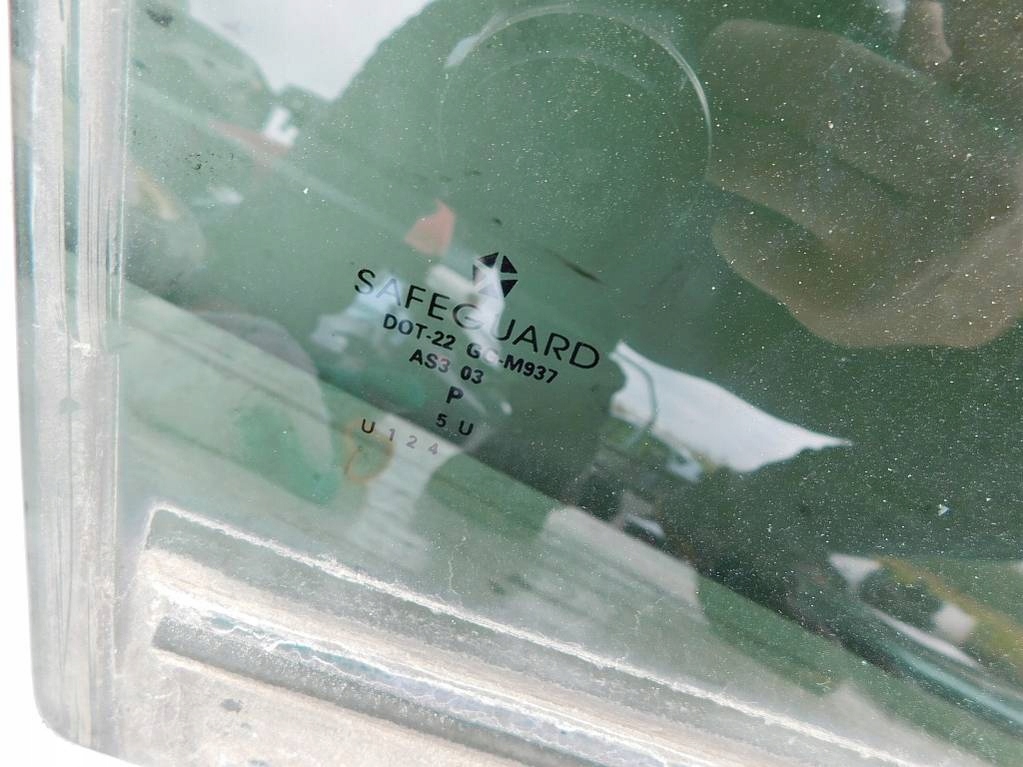 фото №4, Chrysler pacifica 04r скло двері правий задня