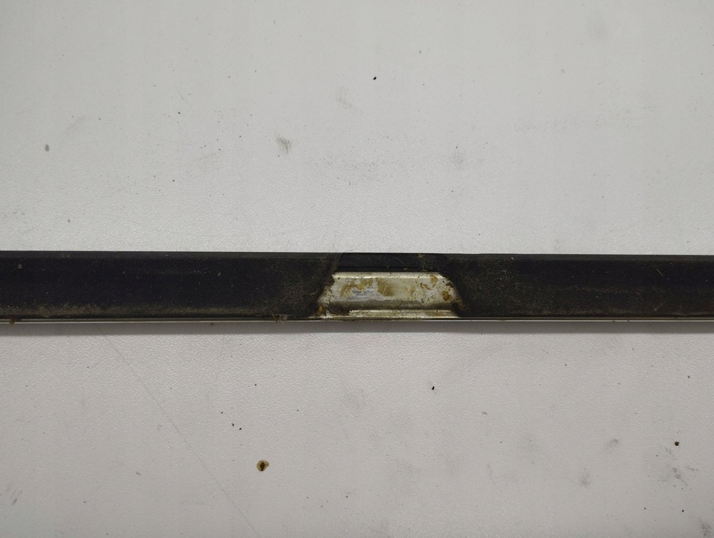 фото №8, Bmw 5 e60 e61 2008 молдинг скло двері розсувних