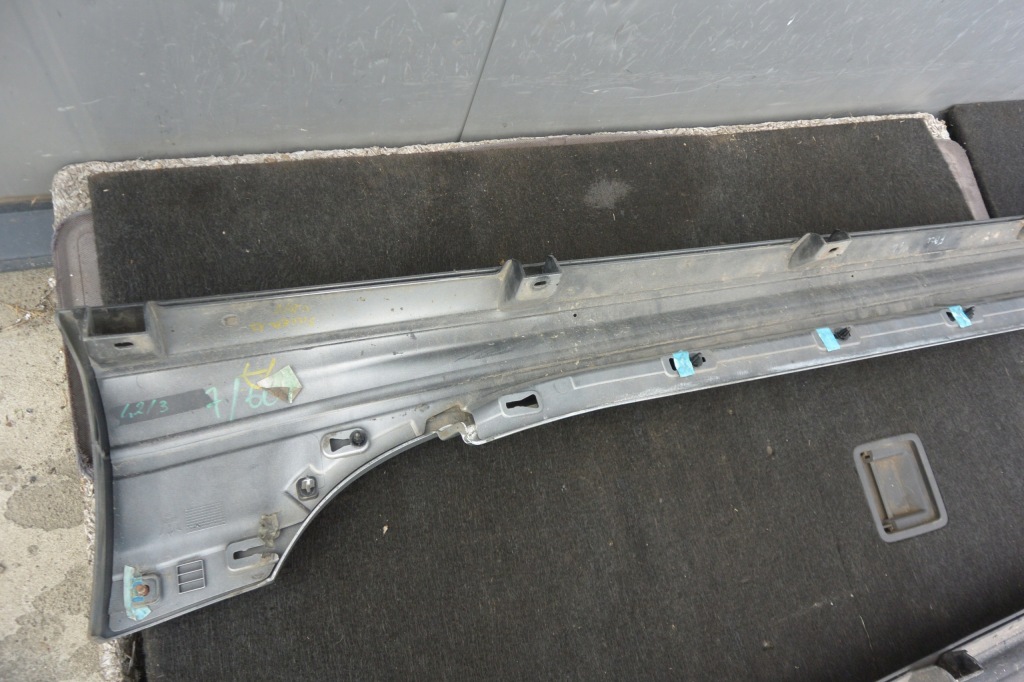 Молдинг порог 817/b maserati quattroporte vi правый Оригинал