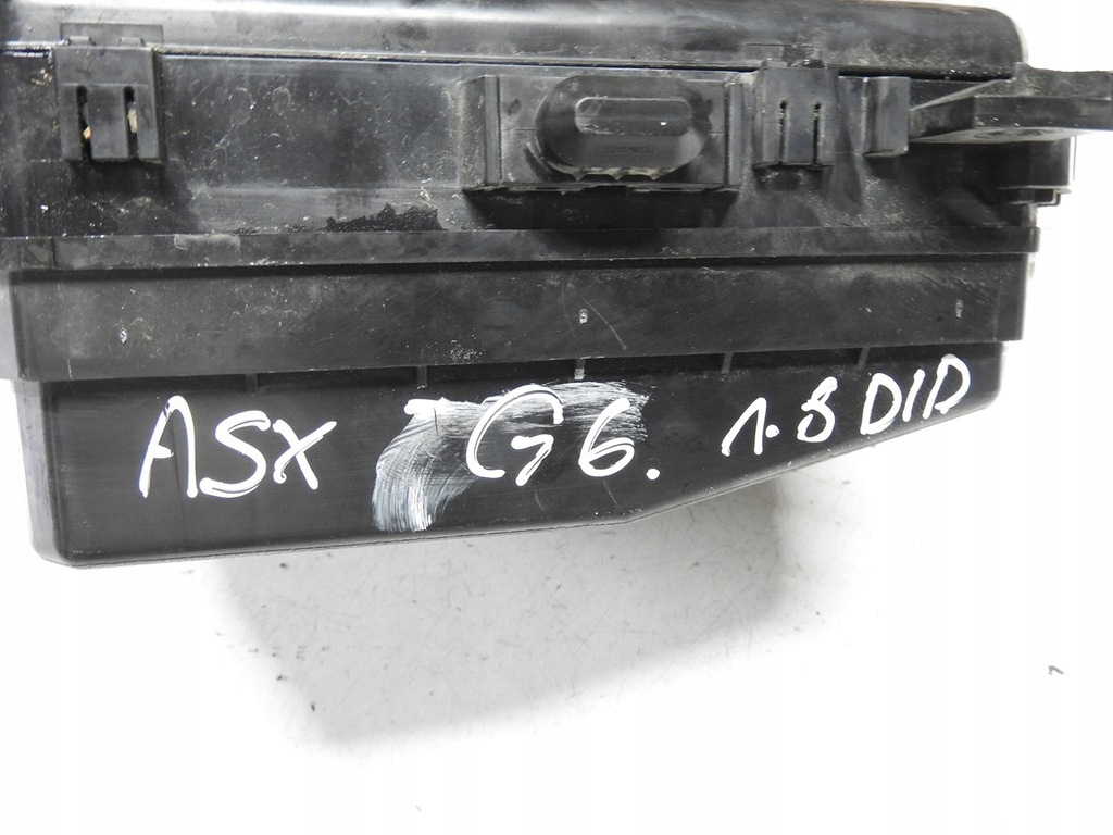 фото №9, Mitsubichi asx i 10-12 1.8 did коробка запобіжників 8565a024