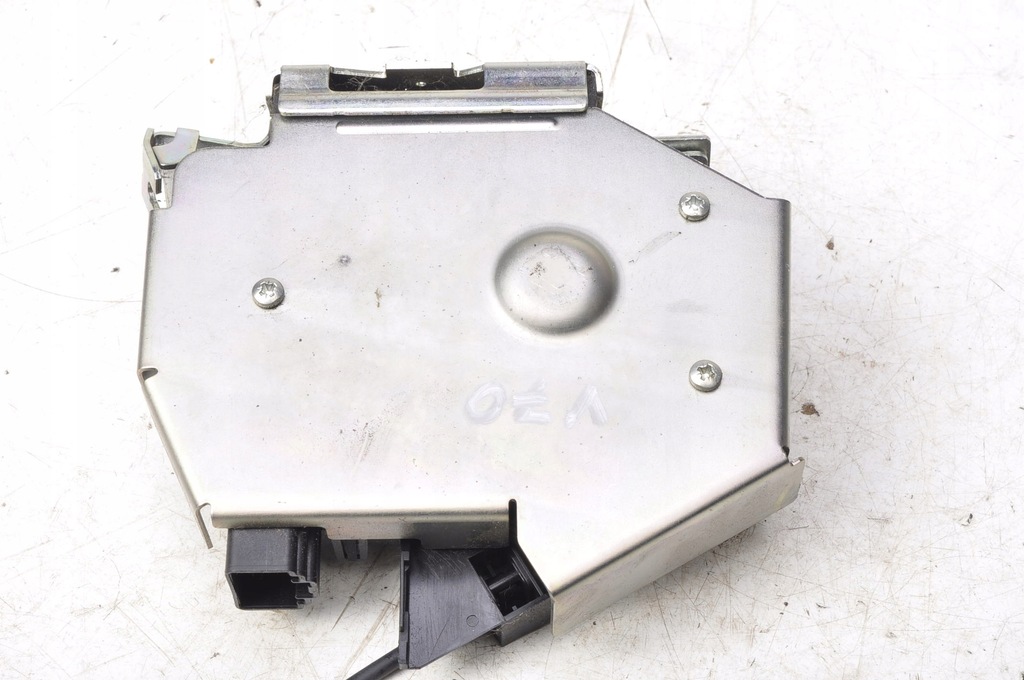 фото №7, Volvo v70 iii замок багажника кришки 31276954