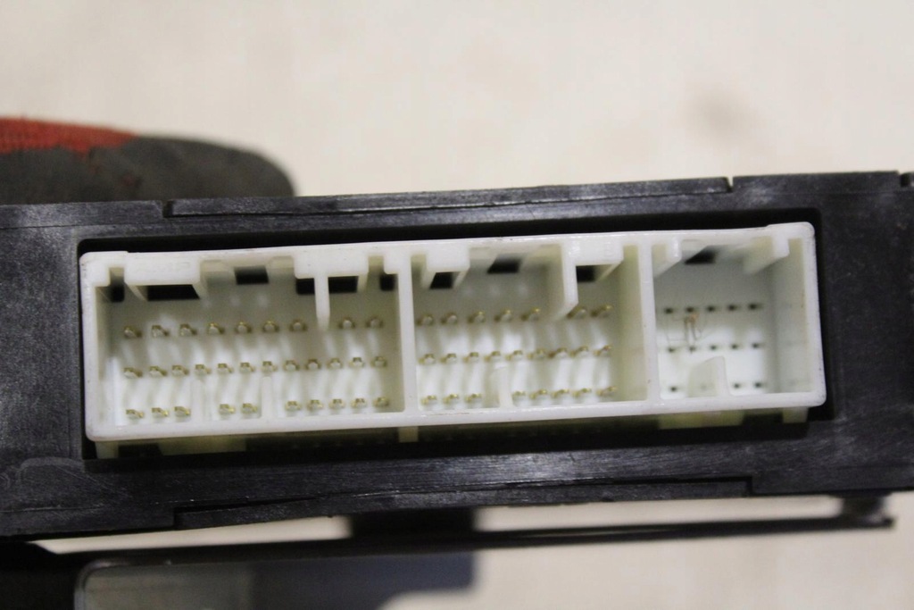 фото №8, Модуль блок керування коробки передач subaru legacy iv 2.5 at 31711ah770