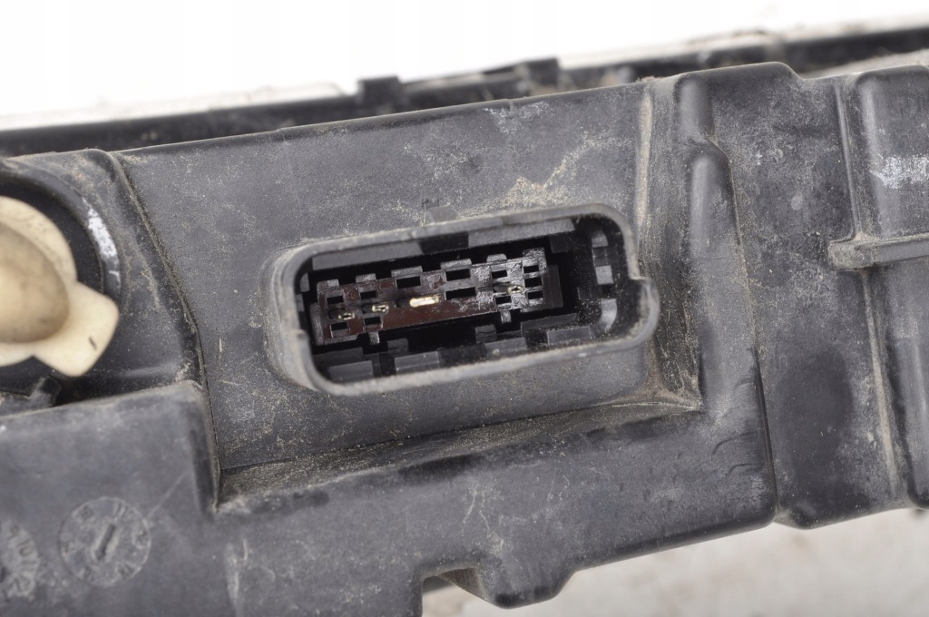 Citroen c4 2 фара світло led світлодіодна правий Зі Шроту