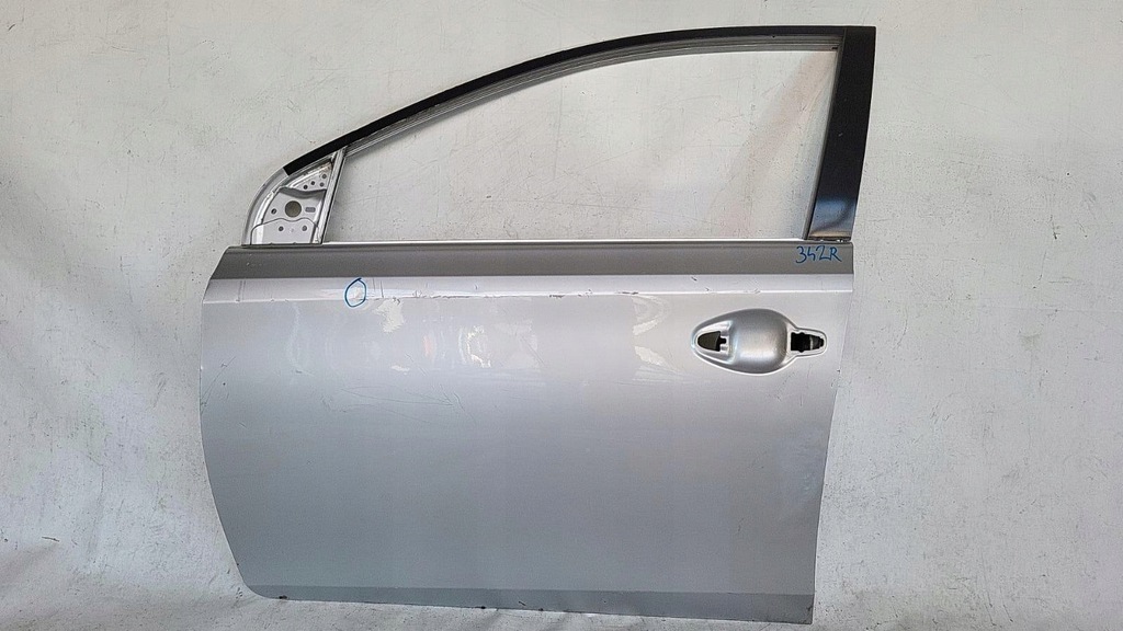 фото №2, Дверь левая перед передние toyota auris ii 13-