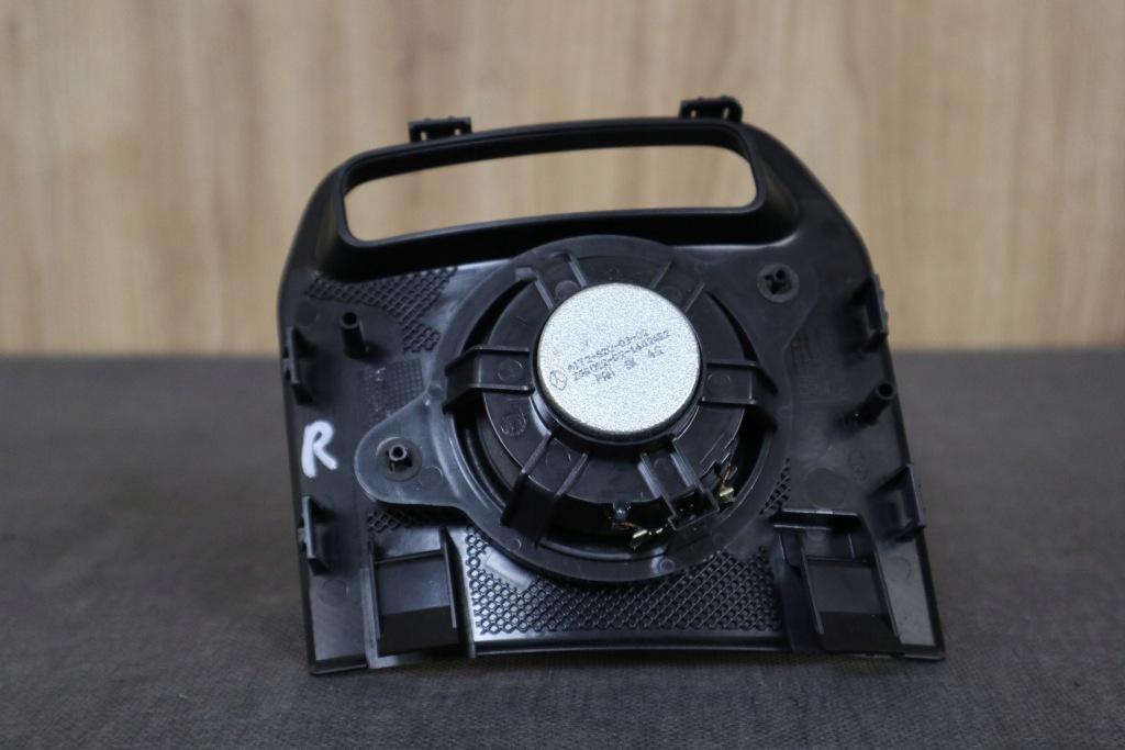 Mercedes slk r172 накладка динамика динамик правый задний  a1728200302 Доставка