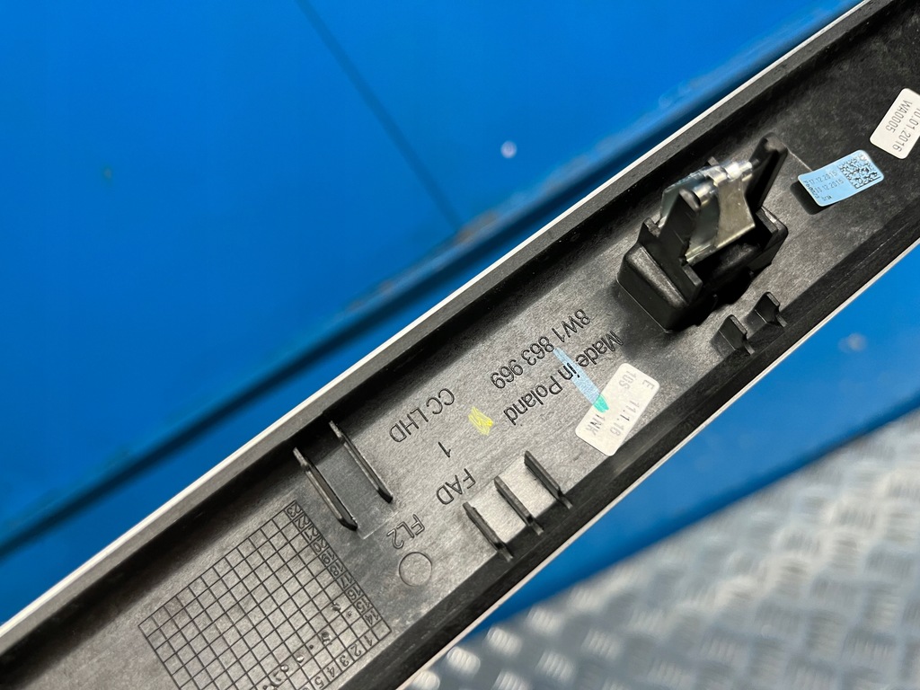 фото №9, Audi a4 b9 молдинг dekor тунель середнього alu