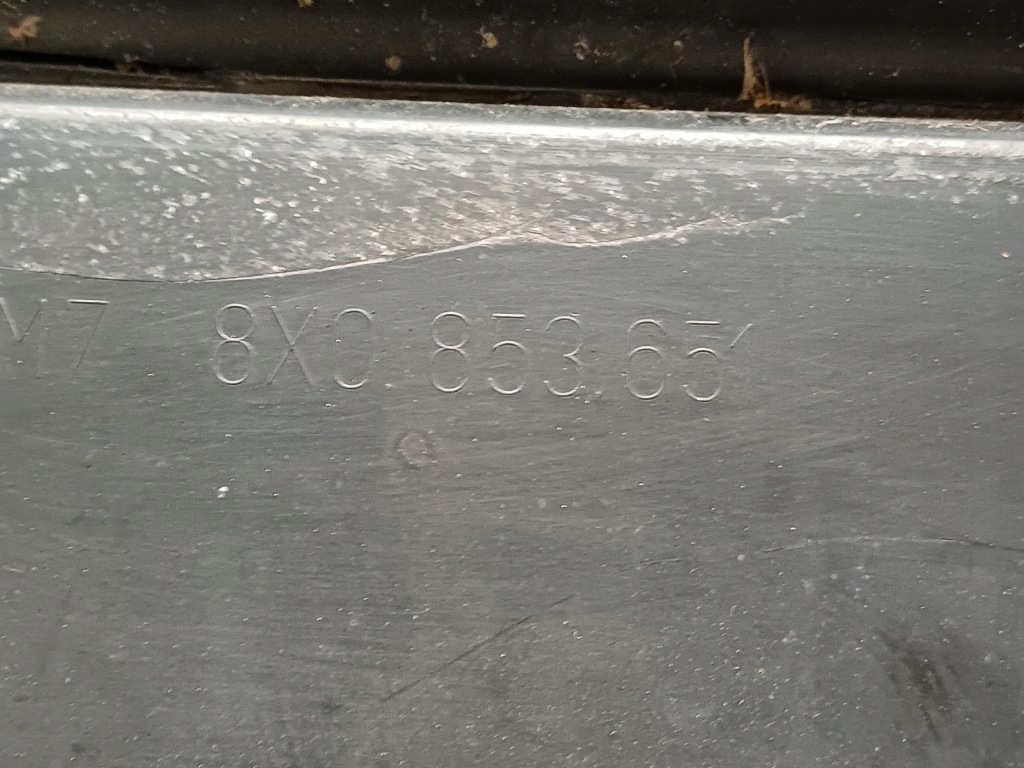 фото №11, Audi a1 i 10- решітка радіатора решітка радіатора решітка радіатора 8x0853651