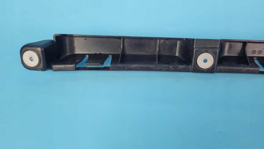 фото №10, Opel insignia b gsi 21r напрямна бампера задня 13489364 366947856