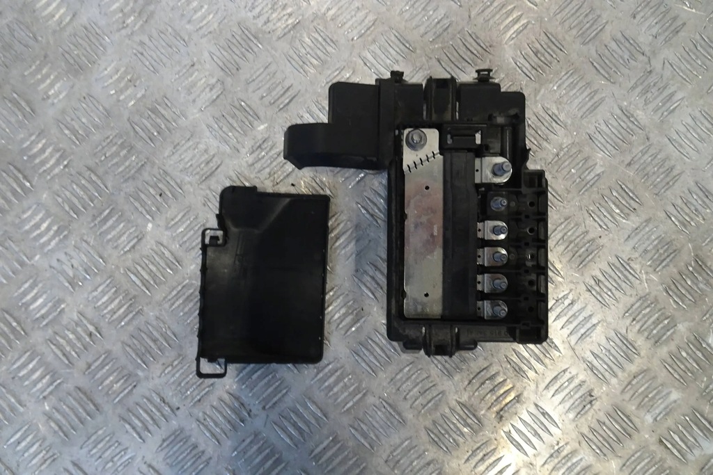 фото №1, Seat arona 1.0 tsi - клемма плюсовая 2q0937548d