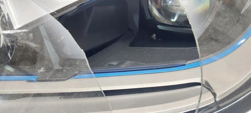 фото №13, Bmw ix 2022 лампы передние