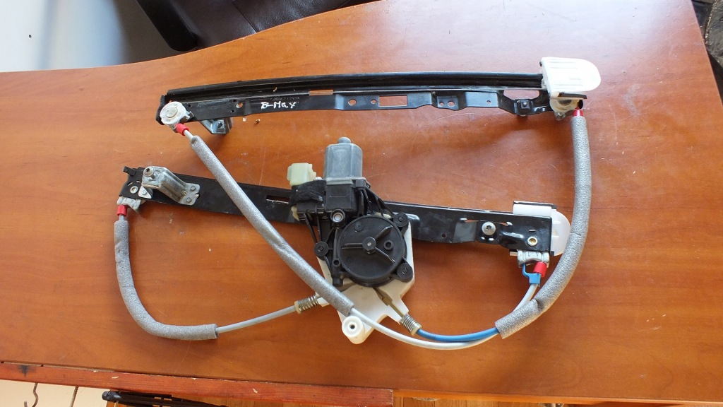 фото №1, Подъемник стекло перед ford b-max av11r23200bd