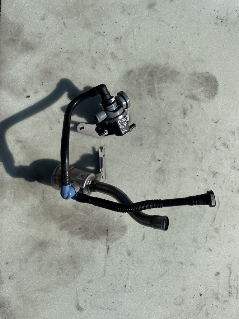 фото №1, Bmw x3 g01 клапан управляющий электроклапан топлива 7441833