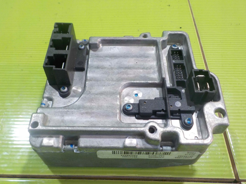 фото №7, Fiesta mk7 блок управления модуль усилителя 54087188a