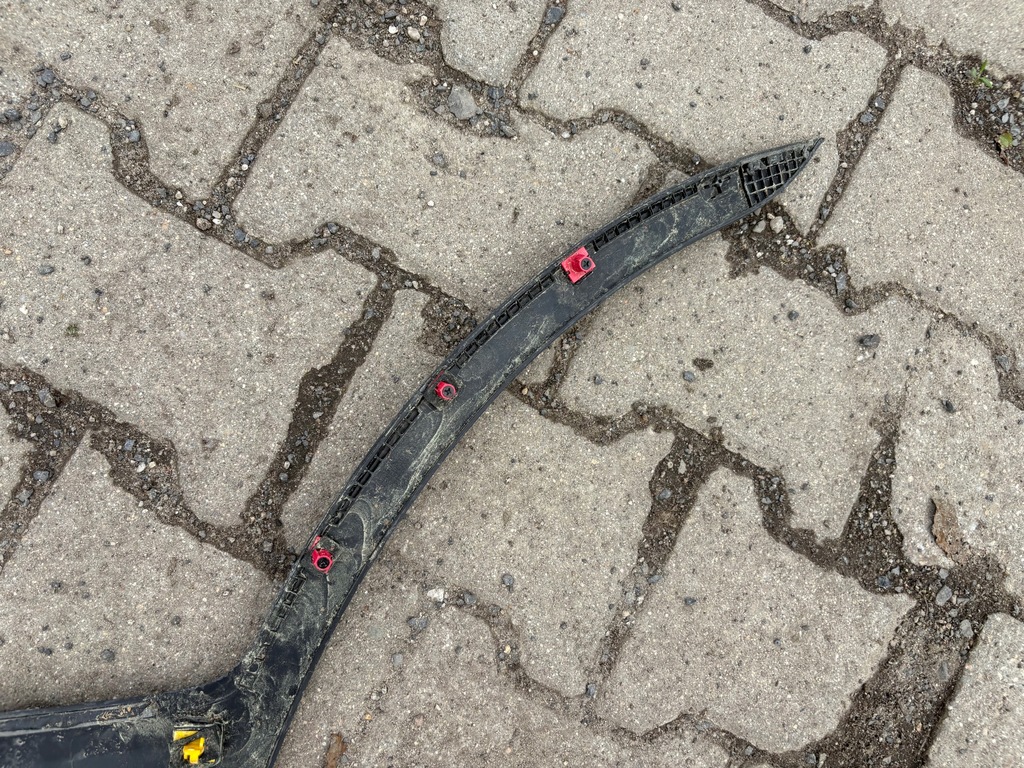 фото №9, Молдинг двері правий задня kia stonic