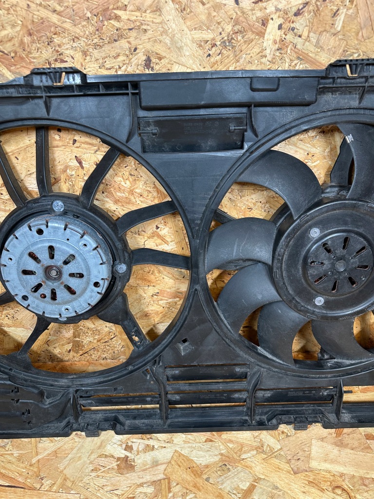 Audi a5 a6 a7 c7 3.0 tdi tfsi корпус вентилятори радіатора orgi 4h0121003n Ціна