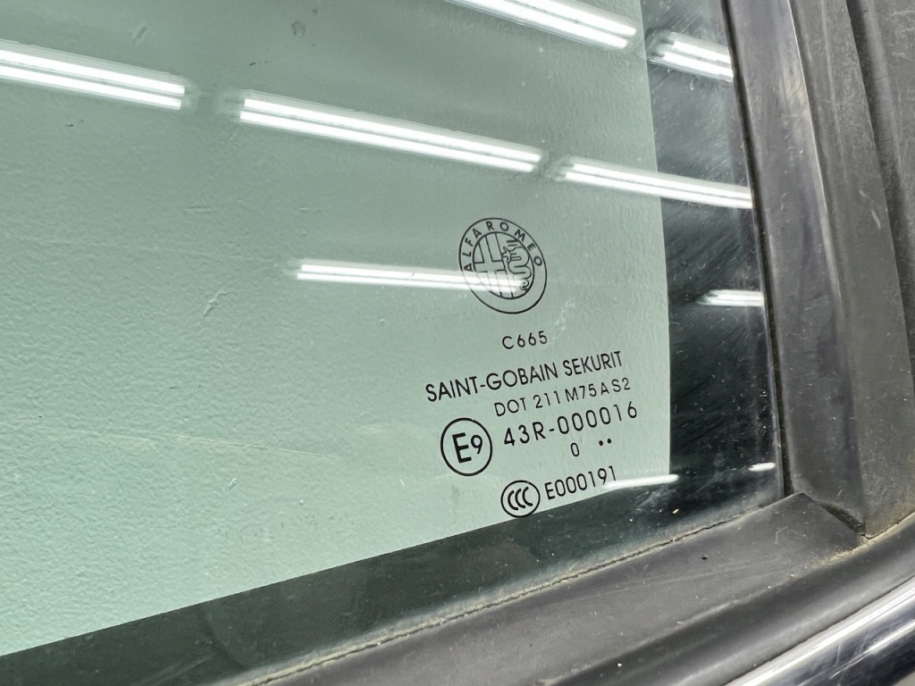 Alfa romeo giulietta дверь задний  левая задние полный nero etna vr. 805 Недорого