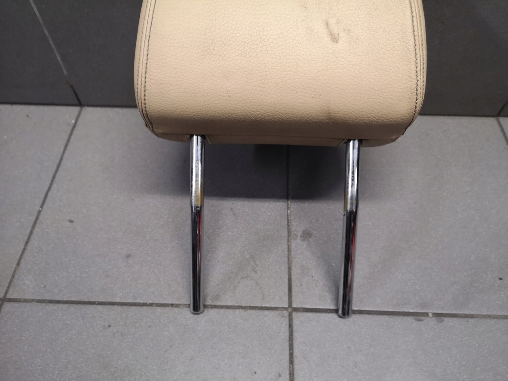 фото №7, Підголівник лівий перед vw touareg кремовий шкіра