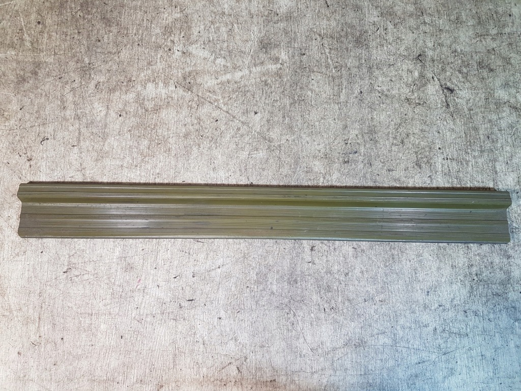 Купити Молдинг накладка поріг mercedes w123