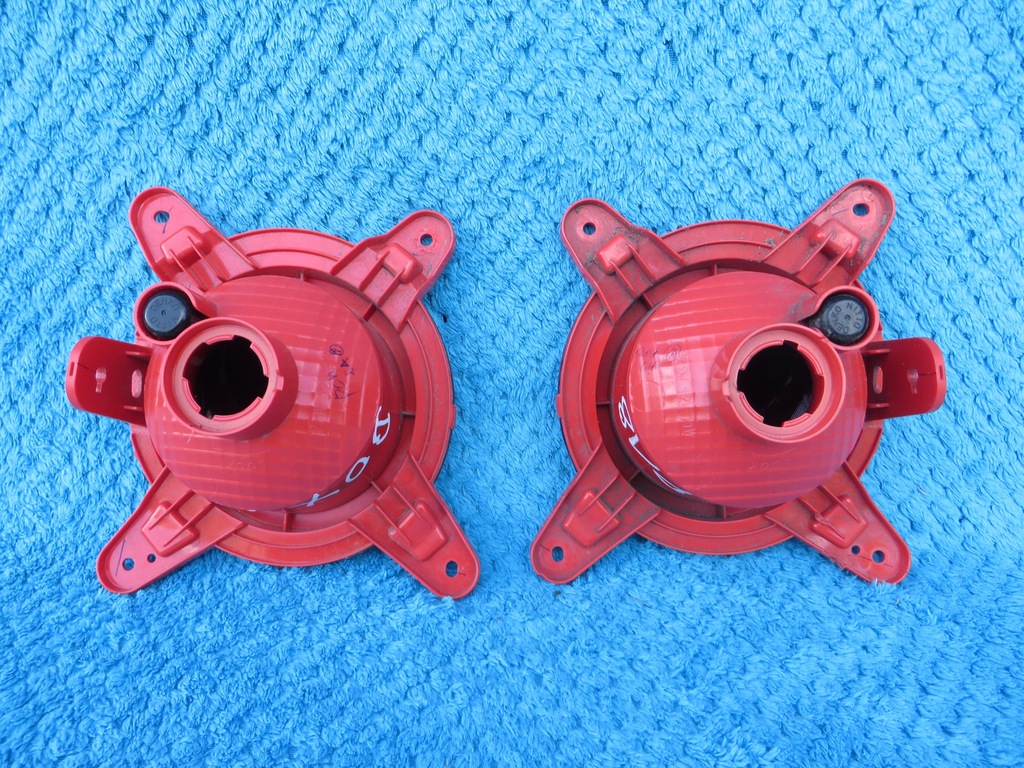 фото №9, Hyundai i10 лампа задняя w бампер правая левая