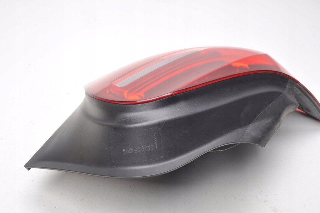 Mercedes w176 рестайлинг  лампа левая задняя левый задний  a1769065000 с Разборки