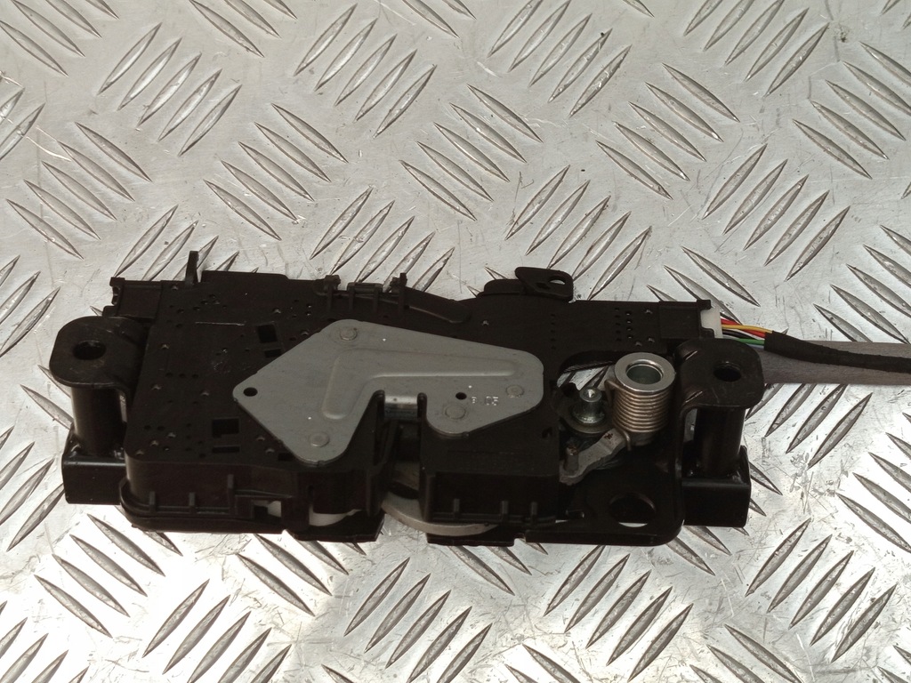 фото №9, Bmw g26 замок механизм доводчик крышки багажника 7430626 9463391