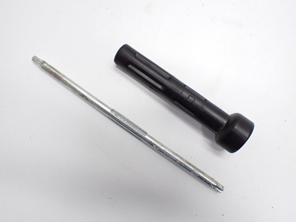 фото №10, Набір ремонтний домкрат ключ вушко 6r0011031k 6v0805615 skoda rapid 17r