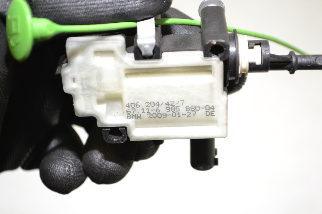 фото №6, Bmw 3 e90 e91 2007 привод крышка заливной топлива